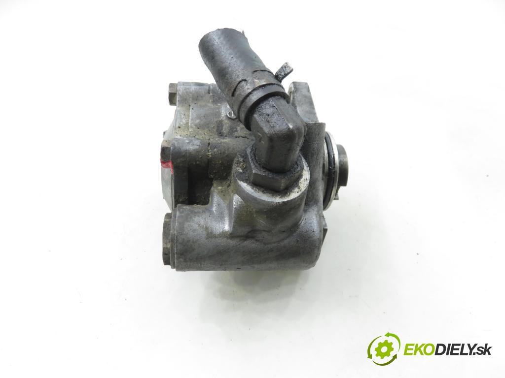 RENAULT MASTER II Platforma / podwozie (ED/HD/UD) KABINA/PLATFORMA 2000 59,00 2.5 D - S8U 770 2499,00 pumpa servočerpadlo 7700300535E ; 7683955118 (Servočerpadlo)