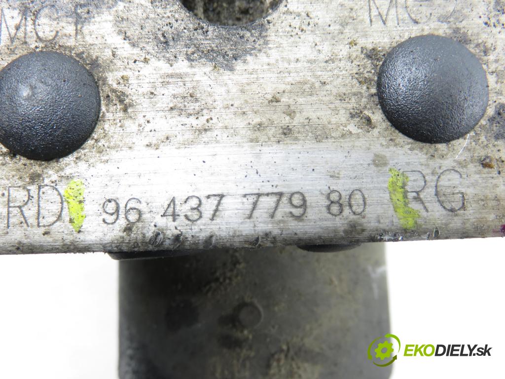 PEUGEOT 307 (3A/C) HB 2001 66,00 2.0 HDi 90 - RHY (DW10TD) 1997,00 Pumpa ABS 0273004562 ; 9643777980 ; 0265216757 (Pumpa ABS)