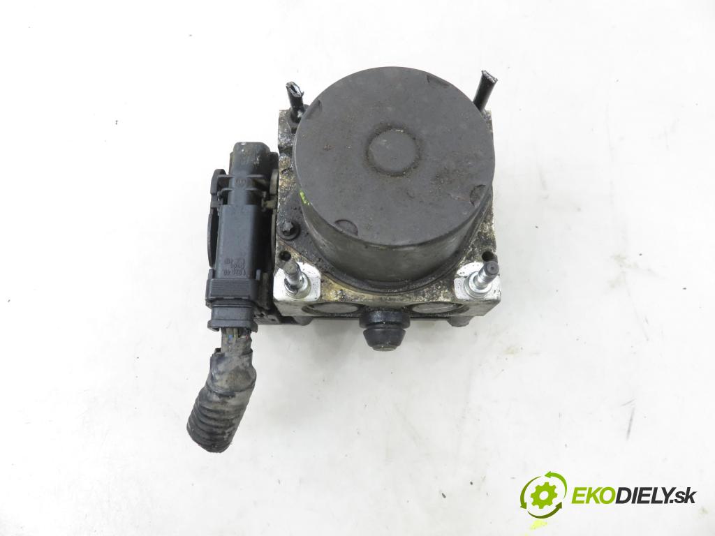 MITSUBISHI COLT VI (Z3_A, Z2_A) HB 2005 80,00 1.5 - 109 4A91 1499,00 pumpa ABS MN116161 ; A4544200975 ; 0265201502 (Pumpa ABS)