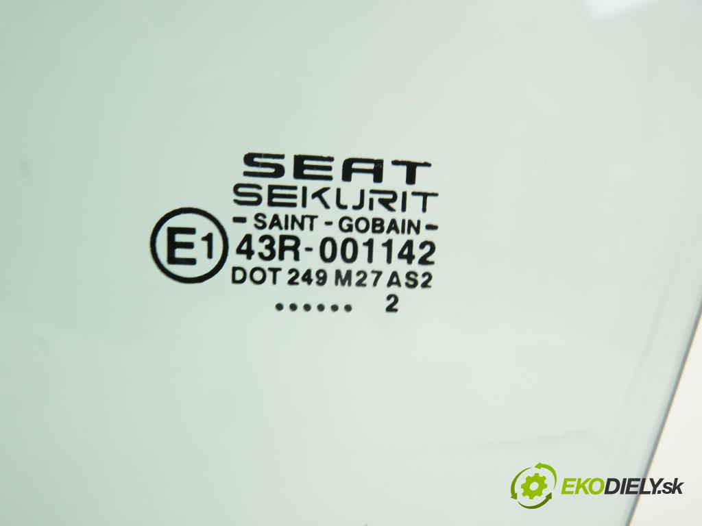 SEAT IBIZA III (6L1) HB 2005 74,00 1.4 16V - AUB 1390,00 Okno LP 3D
