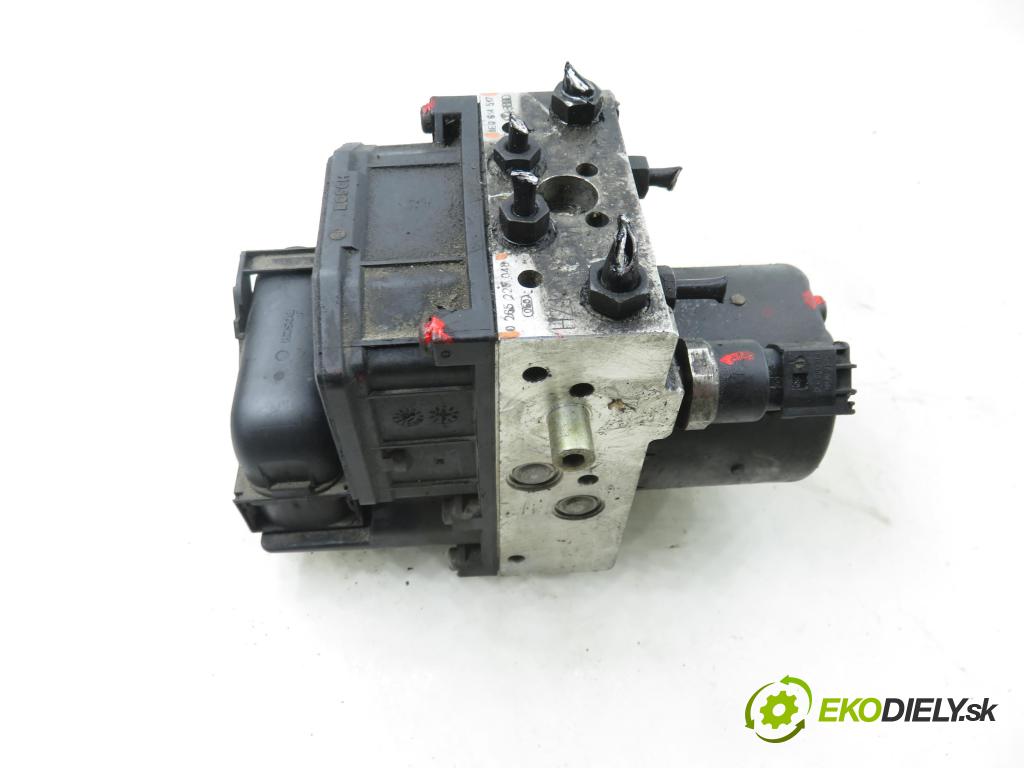 AUDI A4 (8E2, B6) SEDAN 2001 96,00 1.9 TDI - AWX 1896,00 Pumpa ABS 0265950011 ; 0265225048 ; 8E0614517 (Pumpa ABS)