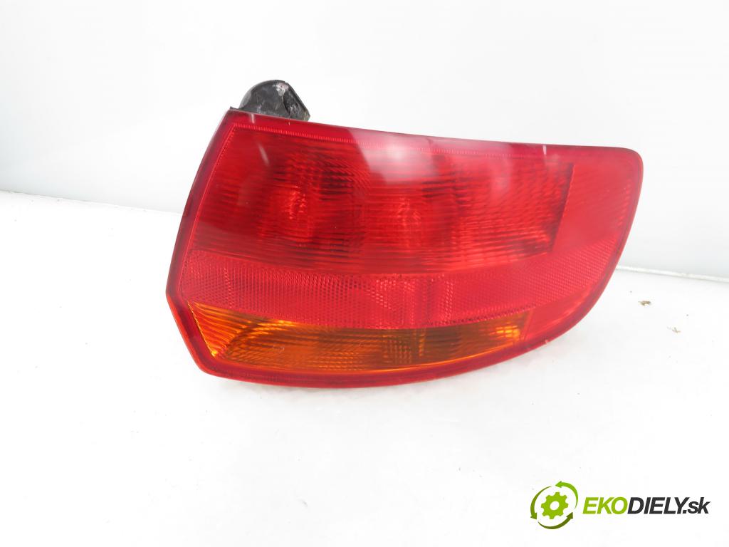AUDI A3 Sportback (8PA) HB 2005 103,00 2.0 TDI 16V - BKD 1968,00 Svetlo pravé zadné 8P4945096