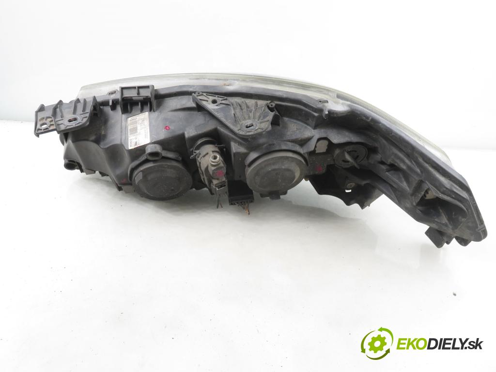 RENAULT LAGUNA II Grandtour (KG0/1_) KOMBI 2006 0,00 1.9 dCi (KG12) - F9Q 758 1870,00 světlo PP 8200481197 ; 89900470