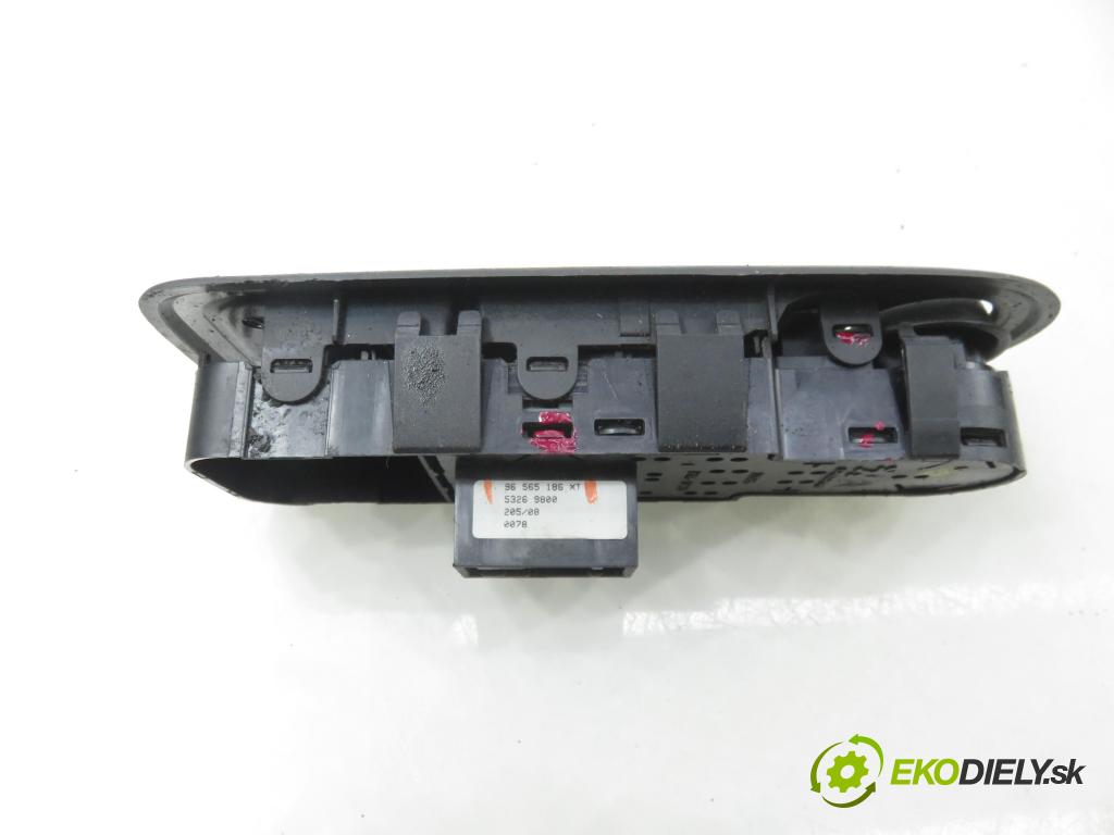 PEUGEOT 308 SW KOMBI 2008 88,00 1.6 16V - 5FW (EP6) 1598,00 Panel ovládaní oken 96565186XT
