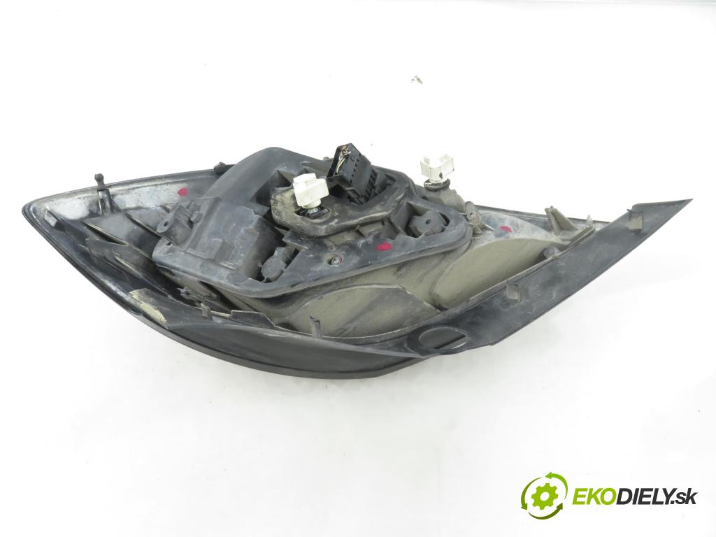 OPEL ASTRA H (A04) HB 2004 74,00 1.7 CDTI 100 - Z 17 DTH 1686,00 světlo levé zadní 24451835