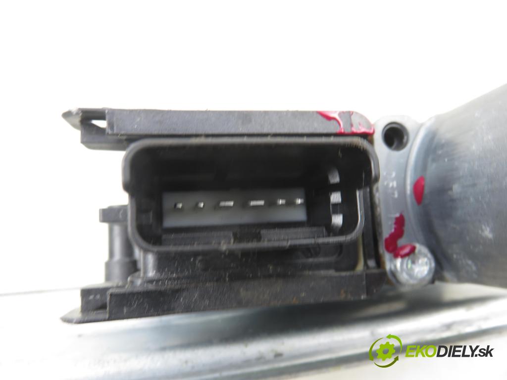 PEUGEOT 208 I (CA_, CC_) HB 2013 88,00 1.6 - 5FS (EP6C) 1598,00 Mechanizmus okien PTE 9673154180 ; 9674254980 ; 0130822698