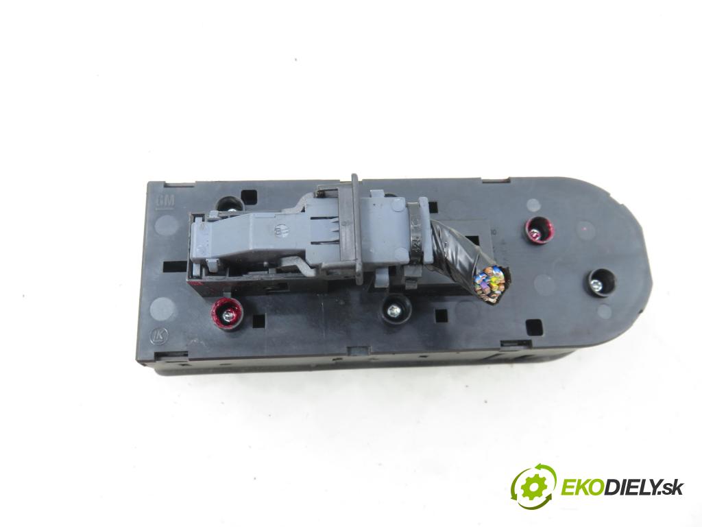 OPEL ASTRA H (A04) HB 2004 74,00 1.7 CDTI - Z 17 DTH 1686,00 Panel ovládania okien 13183676 ; 13183676AK