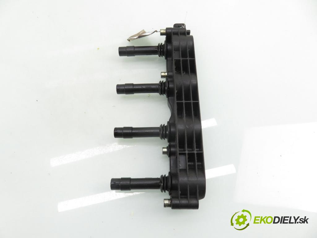 OPEL ZAFIRA A Nadwozie Wielkopojemne (MPV) (T98)  MINIVAN 2004 74,00 1.6 16V - Z 16 XE 1598,00 Cievka zapaľovacia 19005212