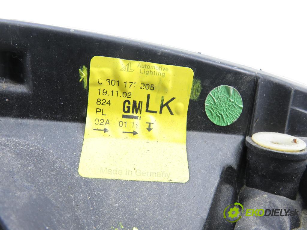 OPEL CORSA C (X01) HB 2002 43,00 1 - Z 10 XE 973,00 světlo LP 0301172205