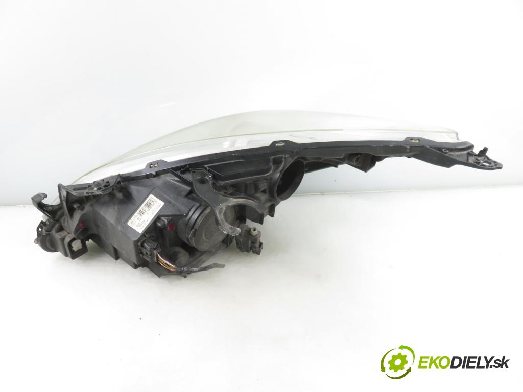 PEUGEOT 5008 (0U_, 0E_) VAN 2010 82,00 1.6 HDi - 9HR (DV6C) 1560,00 Svetlo PP 9682519080