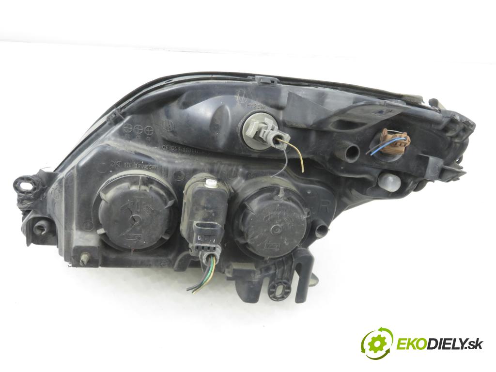 RENAULT SCENIC I (JA0/1_) MINIVAN 2001 79,00 1.6 - K4M 706 1598,00 Svetlo PP