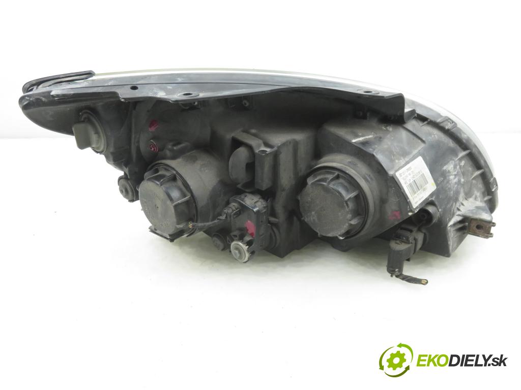 HYUNDAI i30 (FD) HB 2009 66,00 1.6 CRDi - D4FB 1582,00 Svetlo LP 921012R000