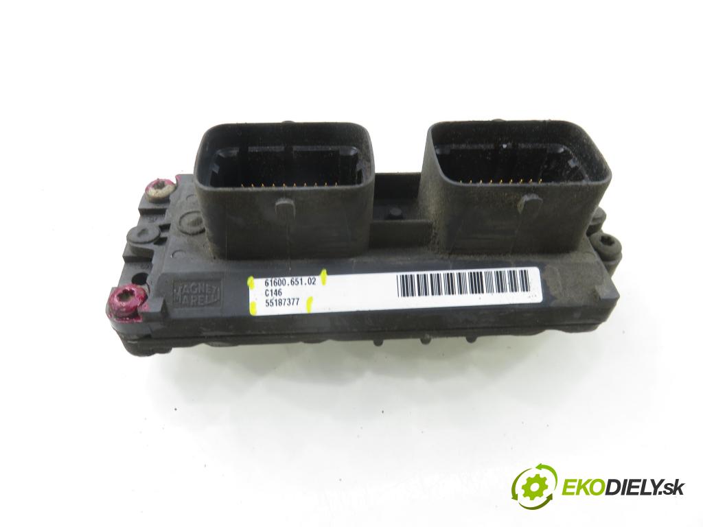 FIAT PUNTO (188_) HB 2003 44,00 1.2 60 (188.030, .050, .130, .150, .230, .250) - 1 1242,00 Riadiaca jednotka Motor 55187377 ; IAW5AFP3 ; 6160065102