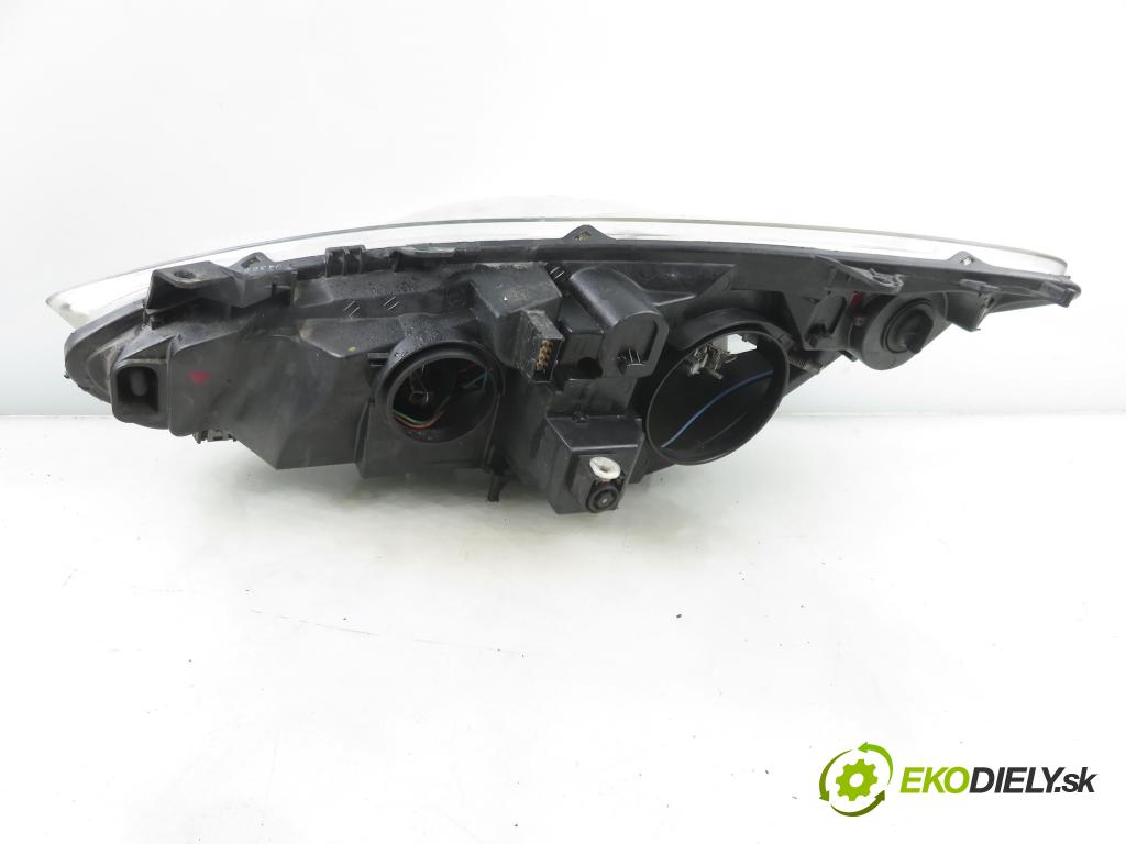 PEUGEOT 307 (3A/C) HB 2005 80,00 1.6 HDi 110 1560,00 světlo PP