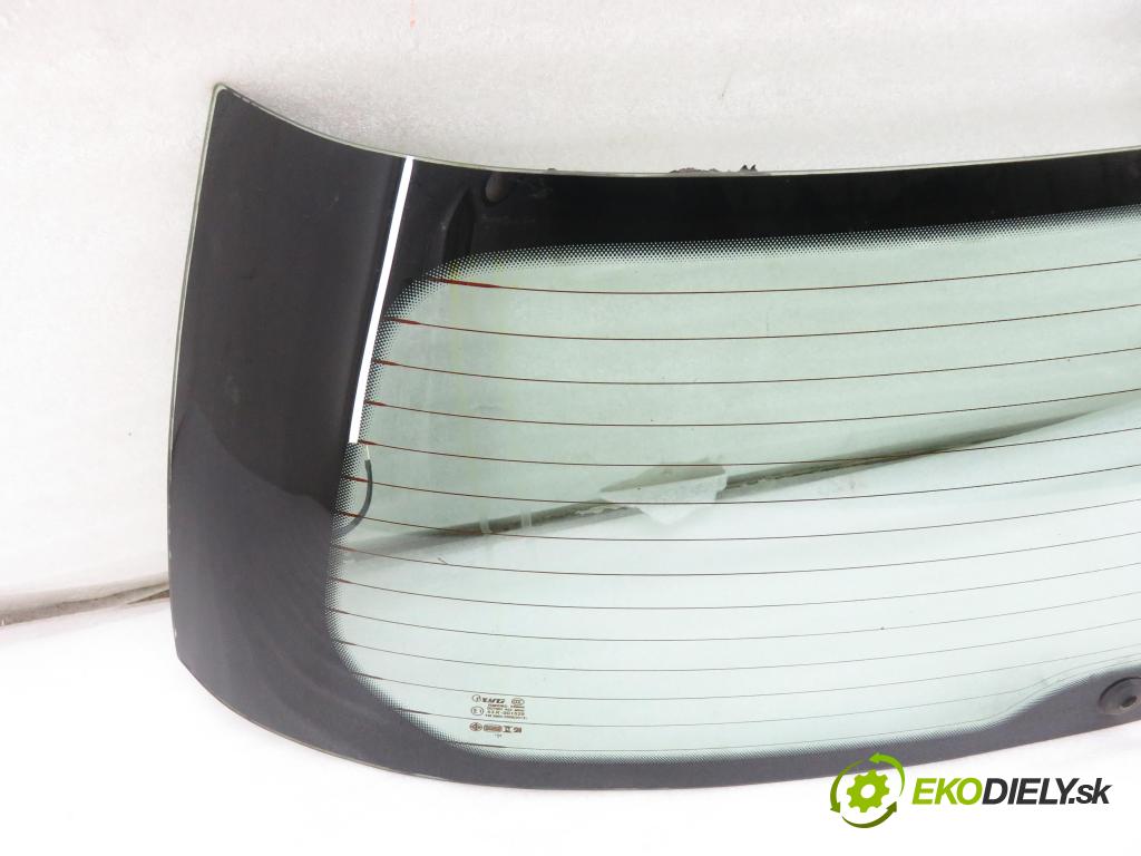 OPEL ASTRA H Kombi (A04) KOMBI 2006 77,00 1.6 - Z 16 XE1 1598,00 okno ZADNÍ: kapota