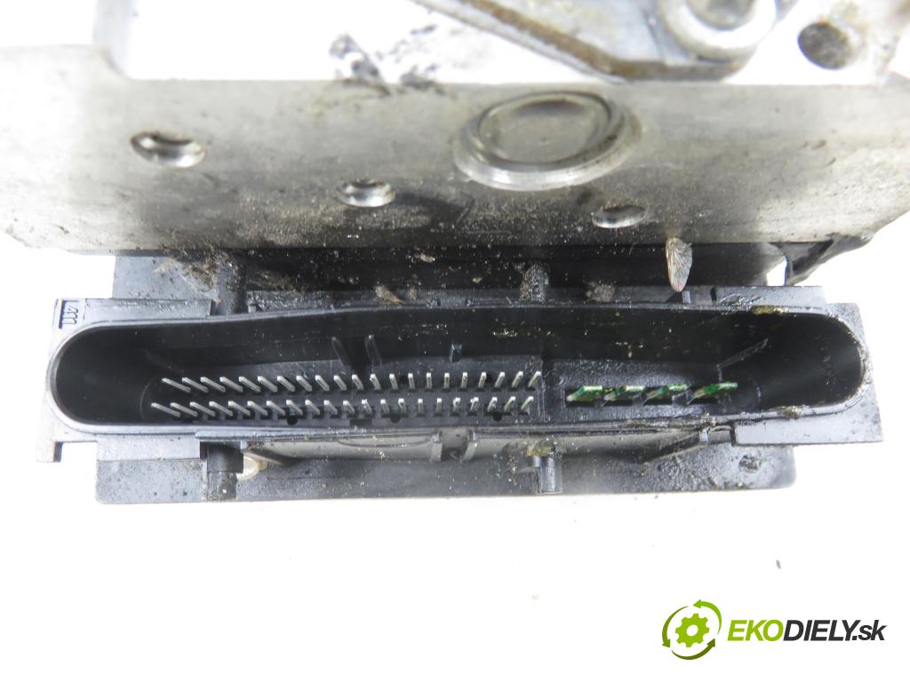 PEUGEOT 307 (3A/C) HB 2005 80,00 1.6 HDi 110 - 9HZ (DV6TED4) 1560,00 pumpa ABS 9660535780 ; 0265950374 ; 9649988180 (Pumpa ABS)