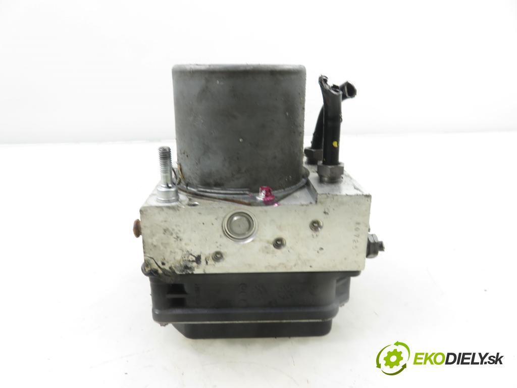PEUGEOT 307 (3A/C) HB 2005 80,00 1.6 HDi 110 - 9HZ (DV6TED4) 1560,00 pumpa ABS 9660535780 ; 0265950374 ; 9649988180 (Pumpa ABS)