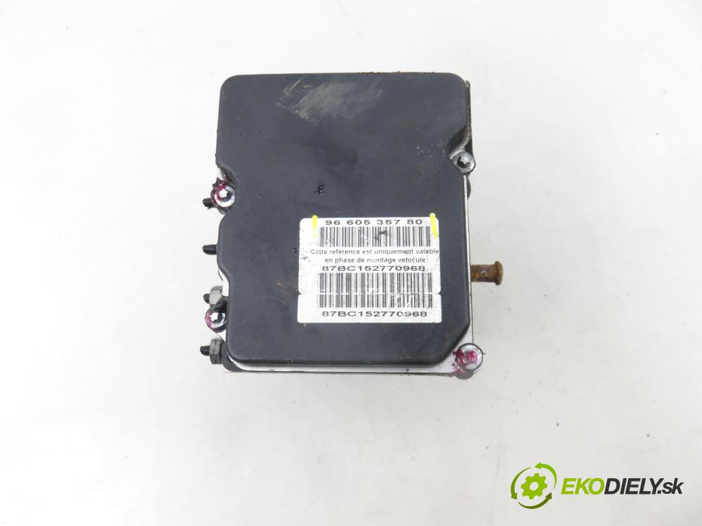 PEUGEOT 307 (3A/C) HB 2005 80,00 1.6 HDi 110 - 9HZ (DV6TED4) 1560,00 pumpa ABS 9660535780 ; 0265950374 ; 9649988180 (Pumpa ABS)