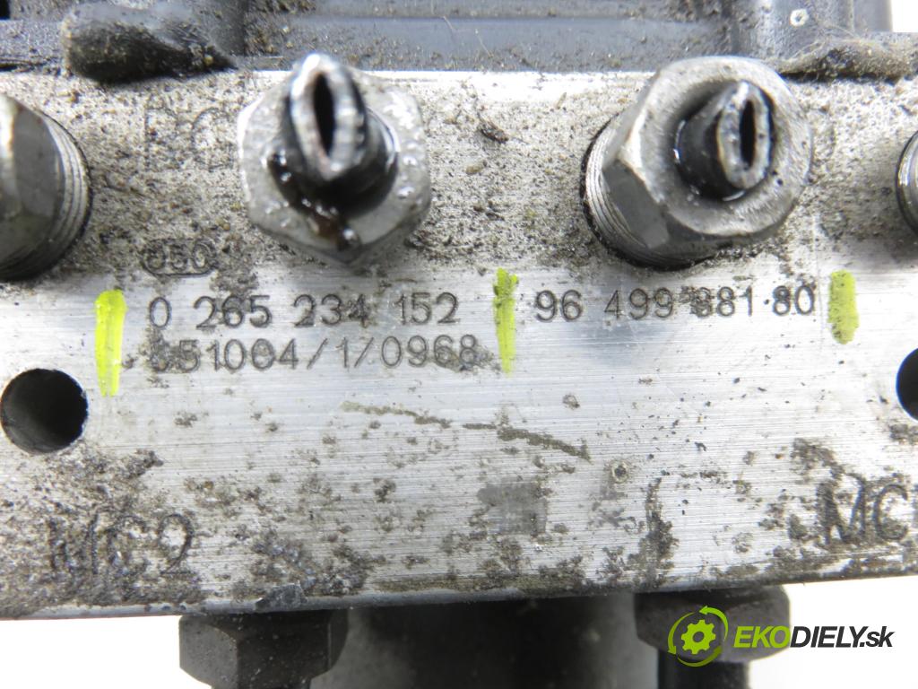 PEUGEOT 307 (3A/C) HB 2005 80,00 1.6 HDi 110 - 9HZ (DV6TED4) 1560,00 pumpa ABS 9660535780 ; 0265950374 ; 9649988180 (Pumpa ABS)