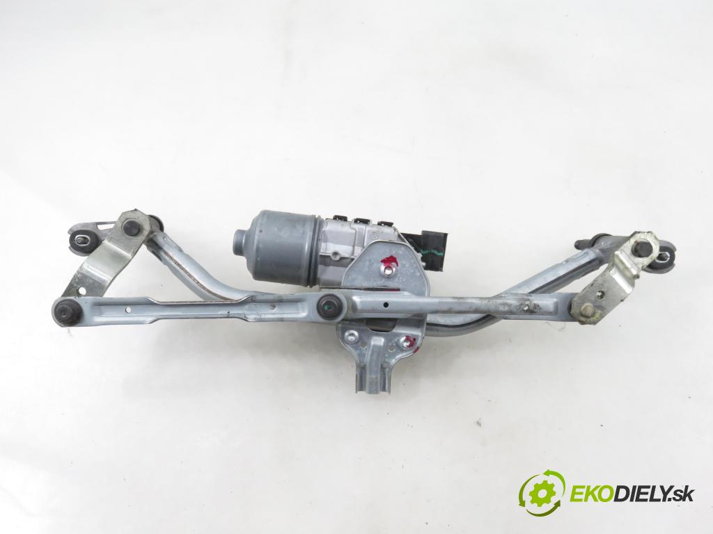 PEUGEOT 208 I (CA_, CC_) HB 2013 88,00 1.6 - 5FS (EP6C) 1598,00 Motorček stieračov 9673222580 ; 3397021391 ; 0390241540