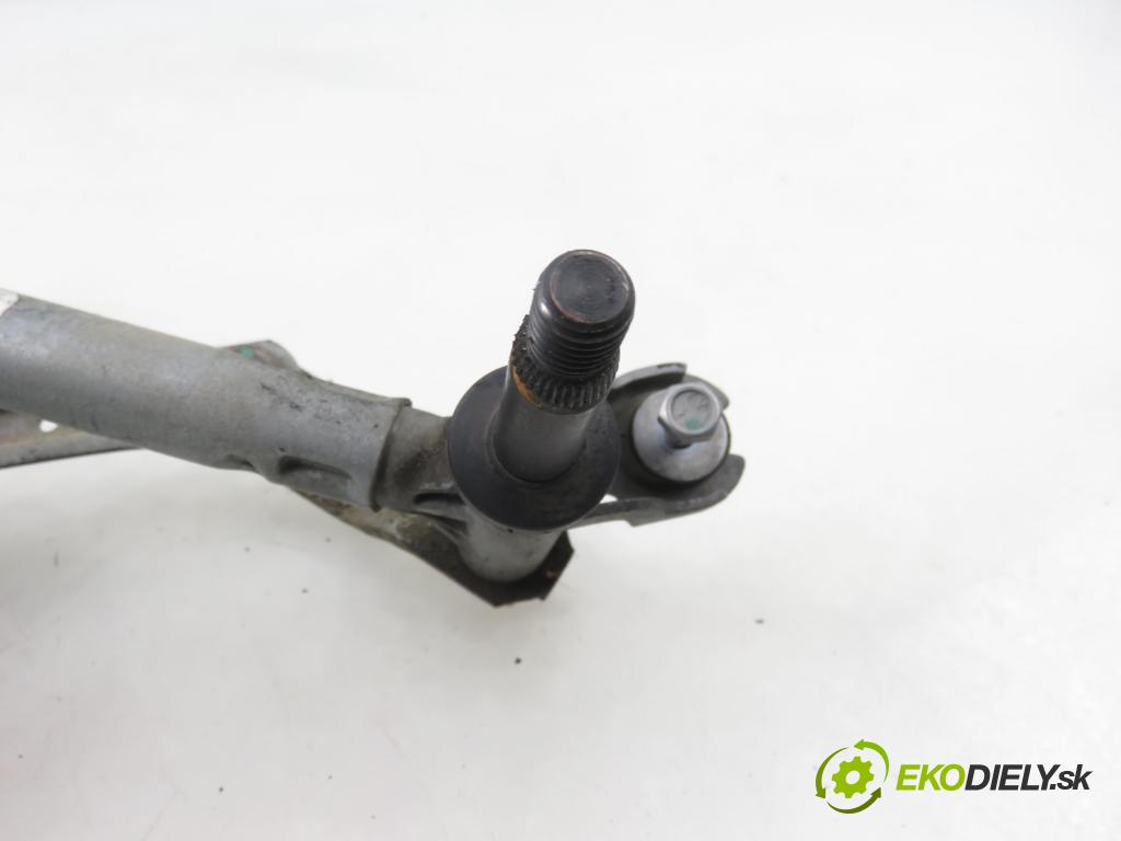 PEUGEOT 208 I (CA_, CC_) HB 2013 88,00 1.6 - 5FS (EP6C) 1598,00 Motorček stieračov 9673222580 ; 3397021391 ; 0390241540
