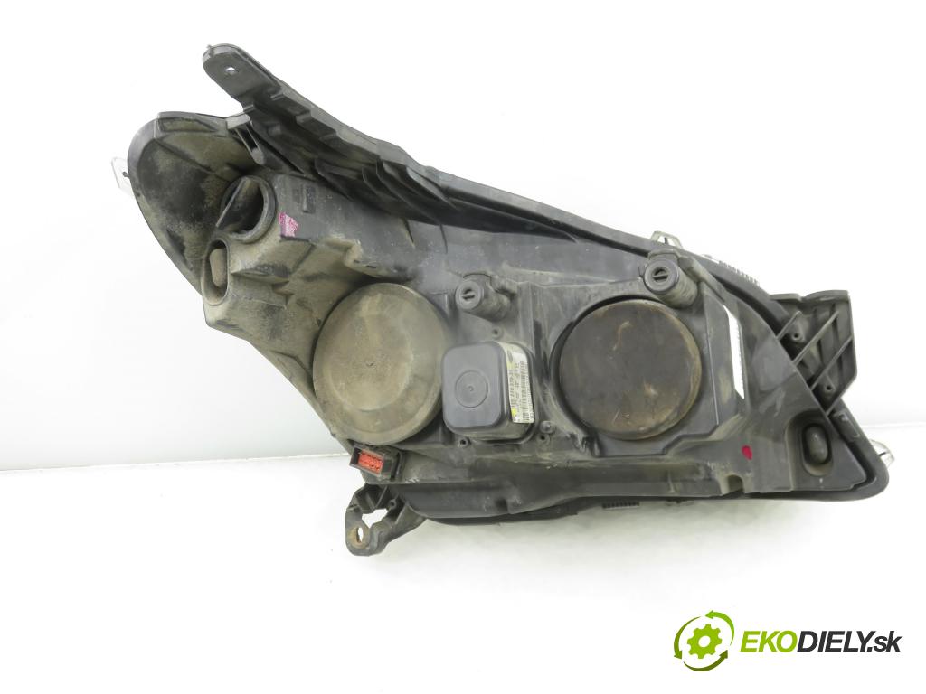 OPEL ASTRA H (A04) HB 2004 74,00 1.7 CDTI - Z 17 DTH 1686,00 světlo LP 1EG27037031