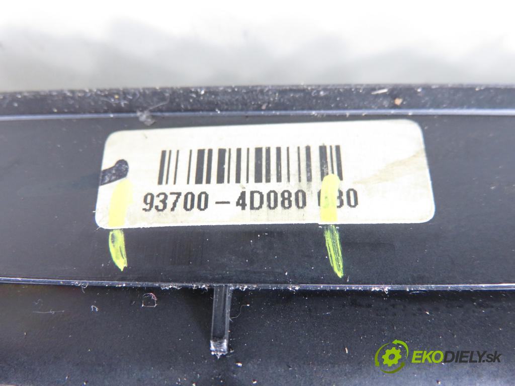 KIA CARNIVAL / GRAND CARNIVAL III (VQ) MINIVAN 2007 136,00 2.9 CRDi - J3 2902,00 Panel kúrenia KLIMATRONIK 972504D252VA ; 937004D080
