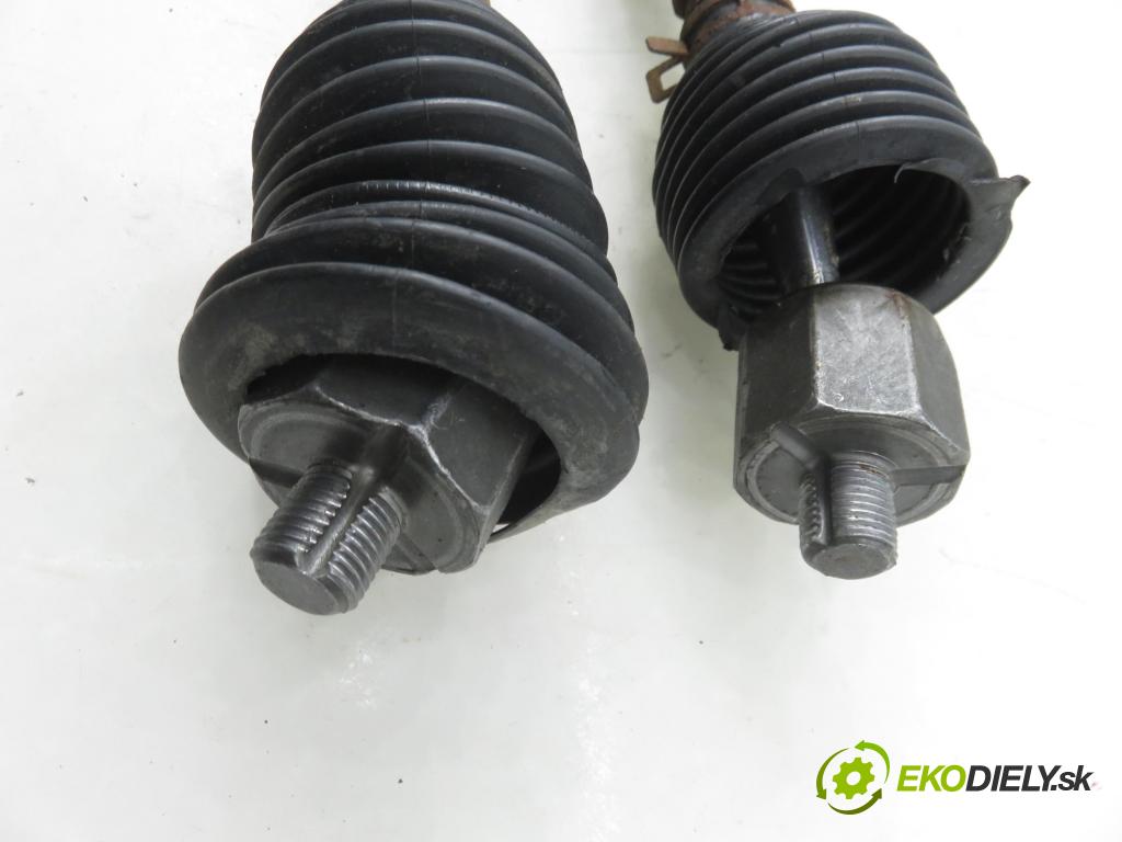 AUDI A4 (8E2, B6) SEDAN 2001 110,00 1.8 T quattro - AVJ 1781,00 řízení ZE posilovačem 8E1422066C ; 7852974717