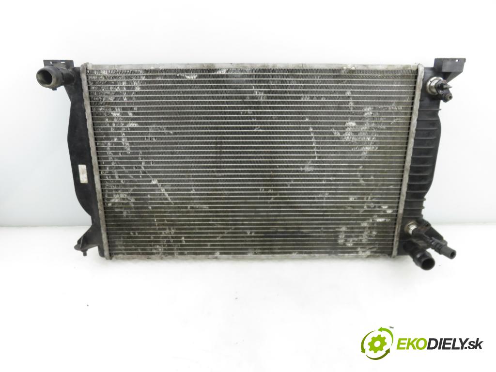 AUDI A4 (8E2, B6) SEDAN 2002 132,00 2.5 TDI V6 180 quattro - AKE 2496,00 chladič vody