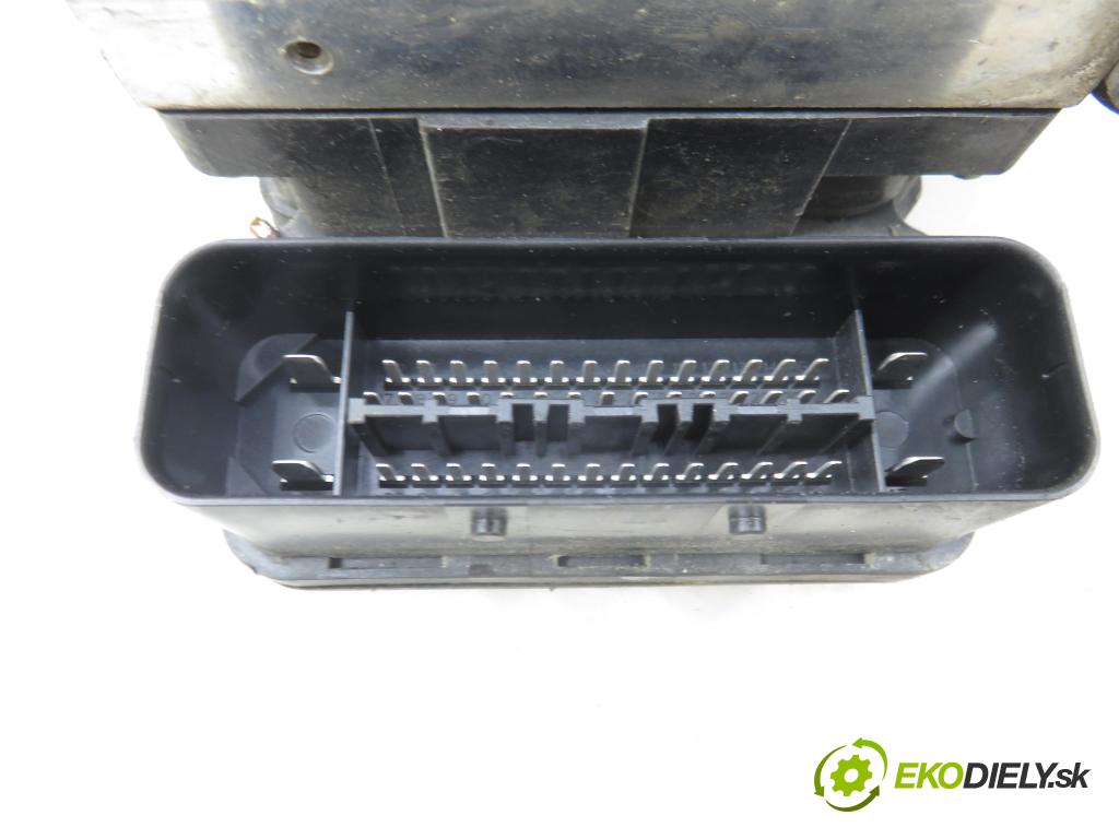AUDI Q7 (4L) SUV 2008 257,00 4.2 FSI quattro - BAR 4163,00 pumpa ABS 4L0614517E ; 10092603053 ; 10021200144 (Pumpa ABS)