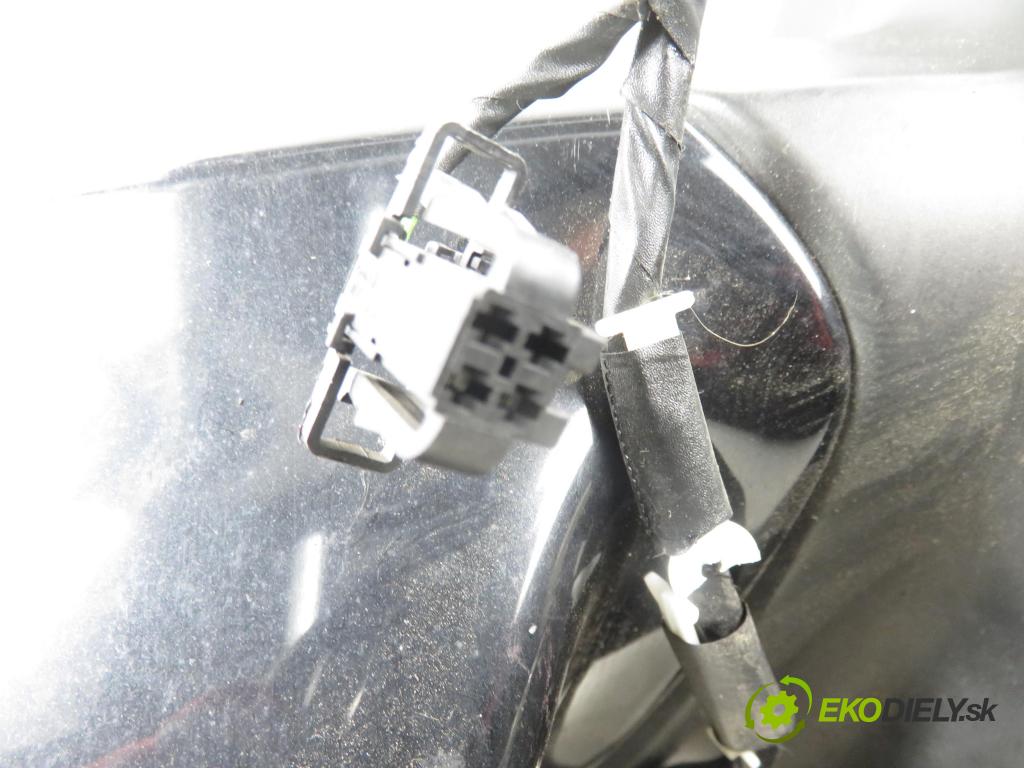 AUDI Q7 (4L) SUV 2008 257,00 4.2 FSI quattro - BAR 4163,00 zpětné zrcátko LE 4L1857409D ; 4L0857535B ; 4L0857507Z9Y