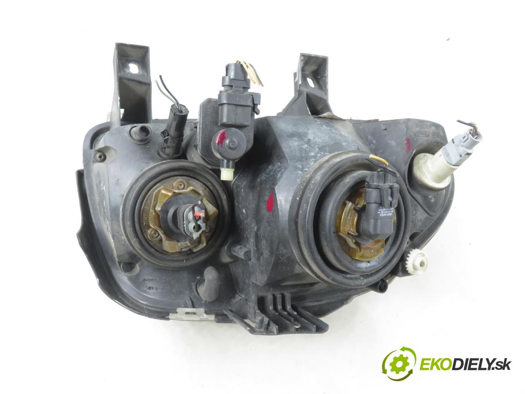 RENAULT THALIA I (LB0/1/2_) SEDAN 2001 55,00 1.4 - K7J 700 1390,00 Svetlo LP