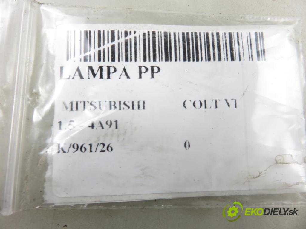 MITSUBISHI COLT VI (Z3_A, Z2_A) HB 2005 80,00 1.5 - 4A91 1499,00 světlo PP MR957354 ; 0301208202