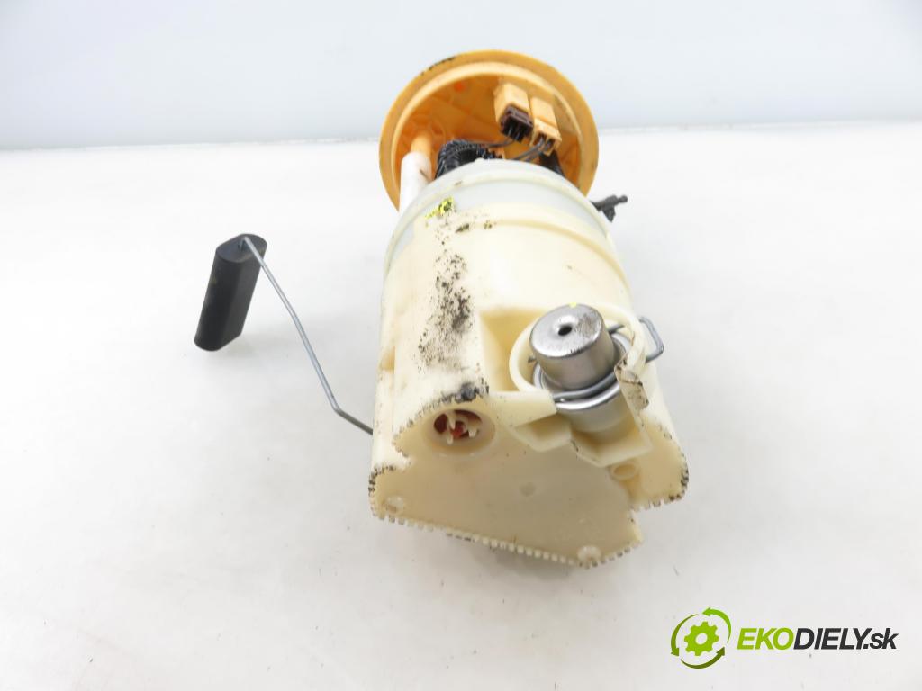 MITSUBISHI COLT VI (Z3_A, Z2_A) HB 2005 80,00 1.5 - 109 4A91 1499,00 pumpa paliva A4544700094 ; MN135000