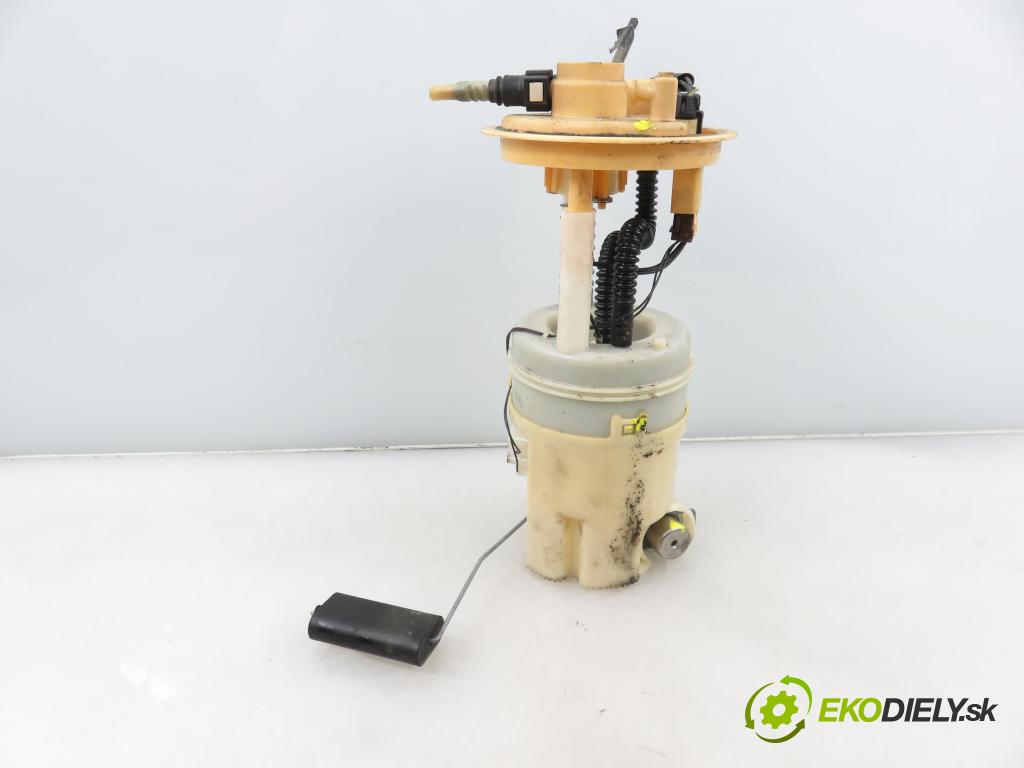 MITSUBISHI COLT VI (Z3_A, Z2_A) HB 2005 80,00 1.5 - 109 4A91 1499,00 pumpa paliva A4544700094 ; MN135000