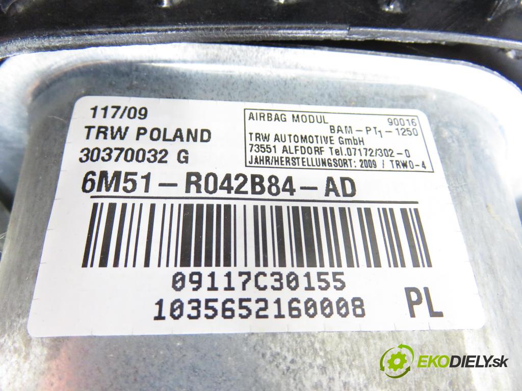 FORD KUGA I SUV 2009 147,00 2.5 4x4 - HYDB 2522,00 palubovka