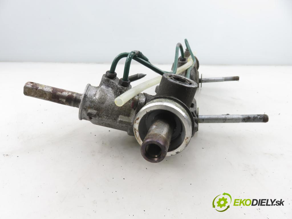PEUGEOT 5008 (0U_, 0E_) MINIVAN 2010 110,00 2.0 HDi 150 / BlueHDi 150 - RHE (DW10CTED4) 1997,00 řízení ZE posilovačem 6820000084