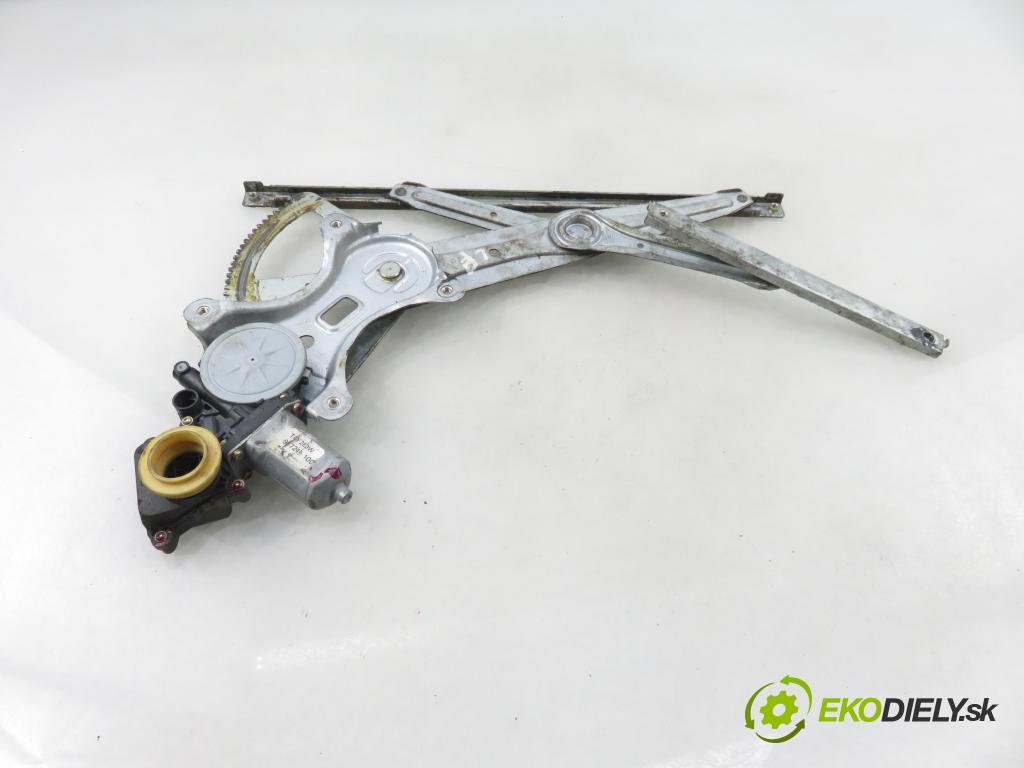 TOYOTA COROLLA Verso (ZER_, ZZE12_, R1_) MINIVAN 2005 85,00 2.0 D-4D (CUR10_) - 1CD-FTV 1995,00 mechanismus oken 698200F010