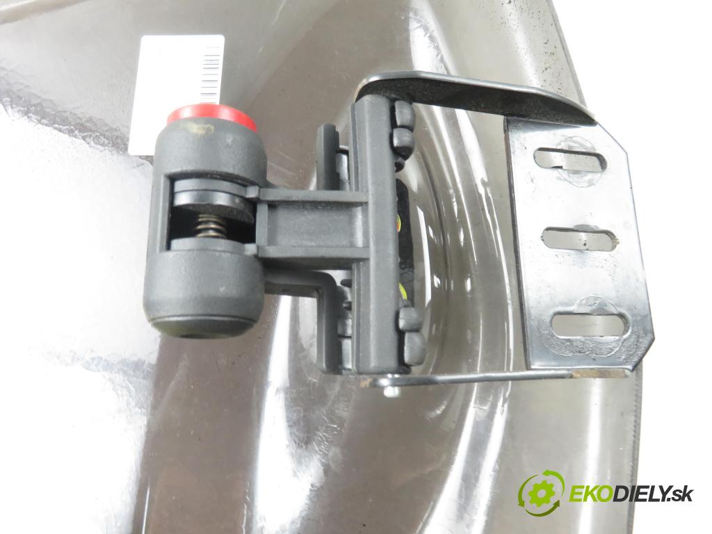 RENAULT MASTER III Platforma / podwozie (EV, HV, UV) KABINA/PLATFORMA 2017 120,00 2.3 dCi 165 FWD - M9T 702 2298,00 okno LP
