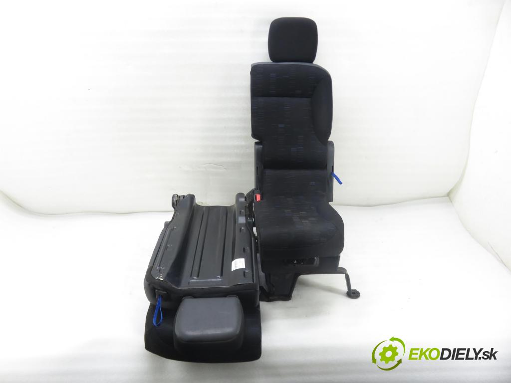 CITROEN BERLINGO Nadwozie pełne/minivan (B9) FURGON 2011 55,00 1.6 HDi / BlueHDi 75 - 9HN (DV6ETED) 1560,00 Sedadlo CESTUJÚCI/PP
