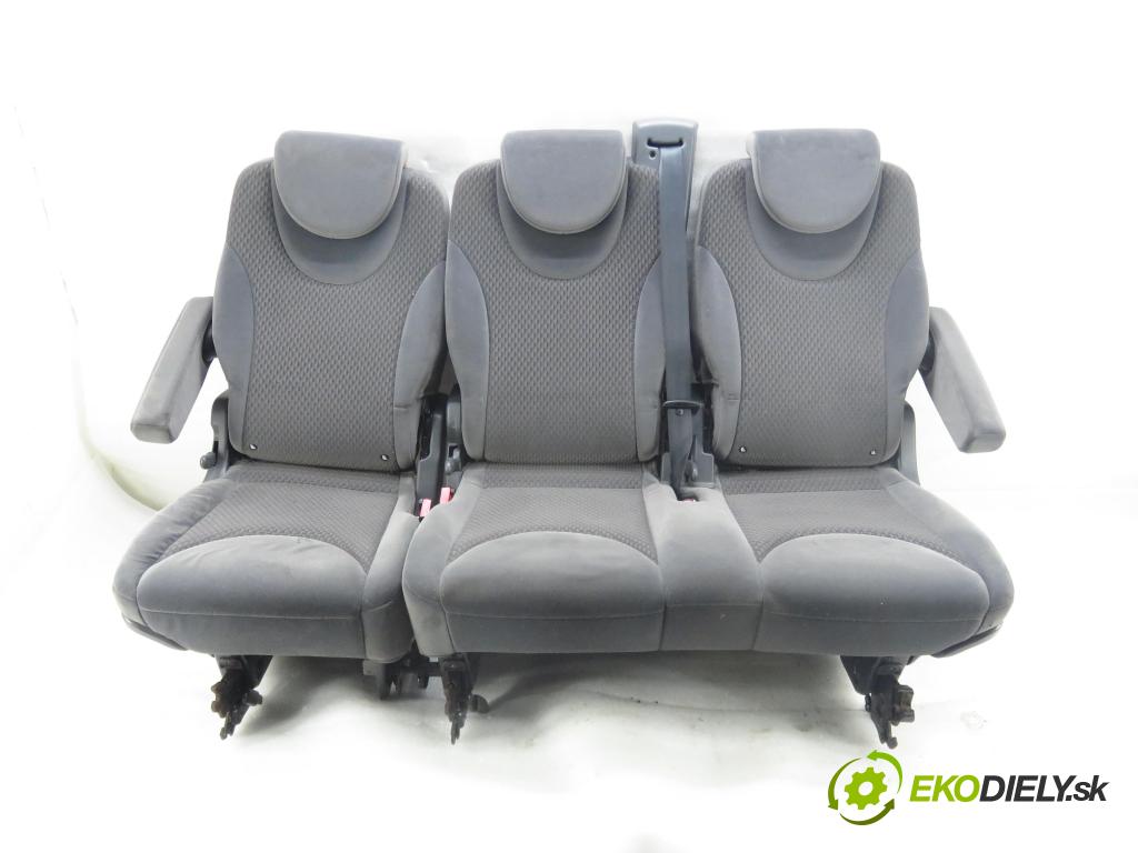 FIAT SCUDO (270_, 272_) BUS 2010 100,00 2.0 D Multijet - RHR 1997,00 Sedadlo 2 rad STREDNÝ: