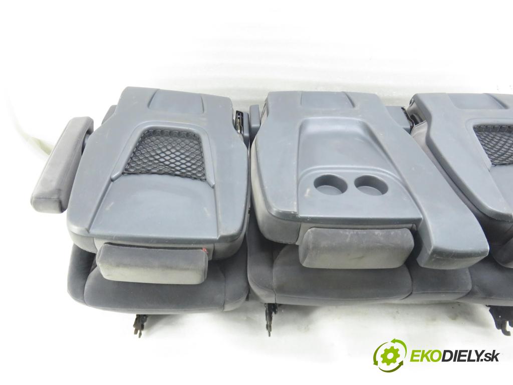 FIAT SCUDO (270_, 272_) BUS 2010 100,00 2.0 D Multijet - RHR 1997,00 Sedadlo 2 rad STREDNÝ: