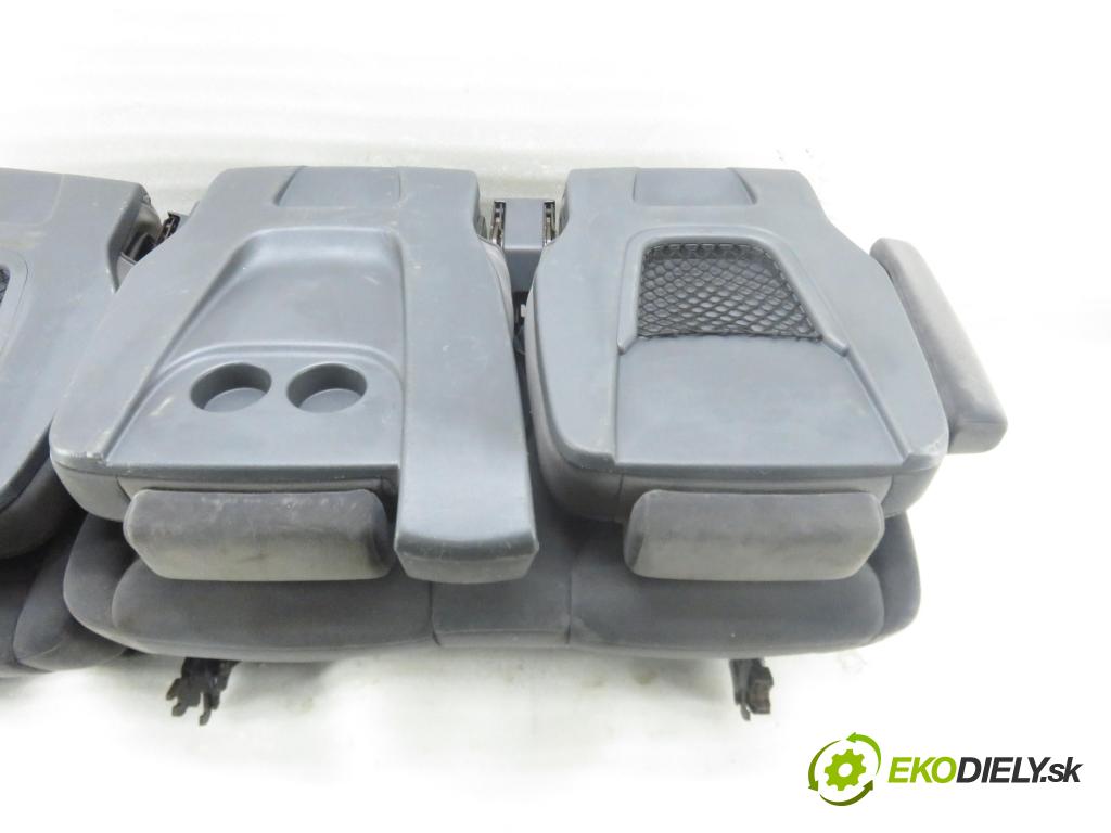 FIAT SCUDO (270_, 272_) BUS 2010 100,00 2.0 D Multijet - RHR 1997,00 Sedadlo 2 rad STREDNÝ: