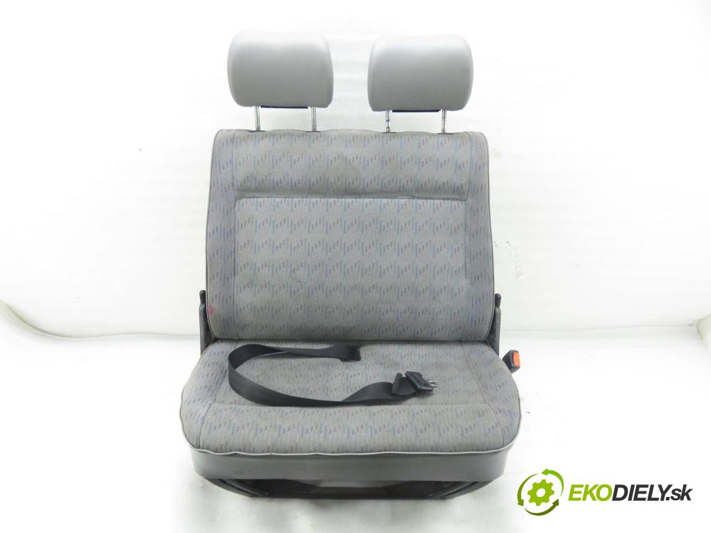 VW TRANSPORTER IV Autobus (70XB, 70XC, 7DB, 7DW, 7DK) BUS 1996 50,00 1.9 TD - ABL 1896,00 sedadlo CESTUJÍCÍ/PP