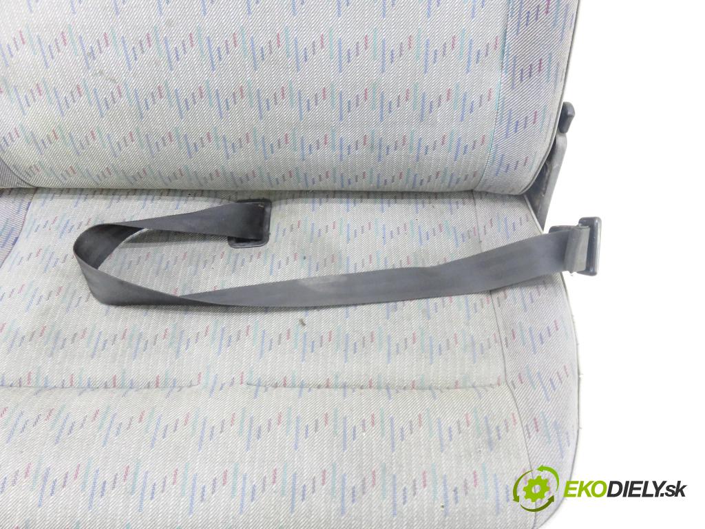 VW TRANSPORTER IV Autobus (70XB, 70XC, 7DB, 7DW, 7DK) BUS 1996 50,00 1.9 TD - ABL 1896,00 sedadlo CESTUJÍCÍ/PP