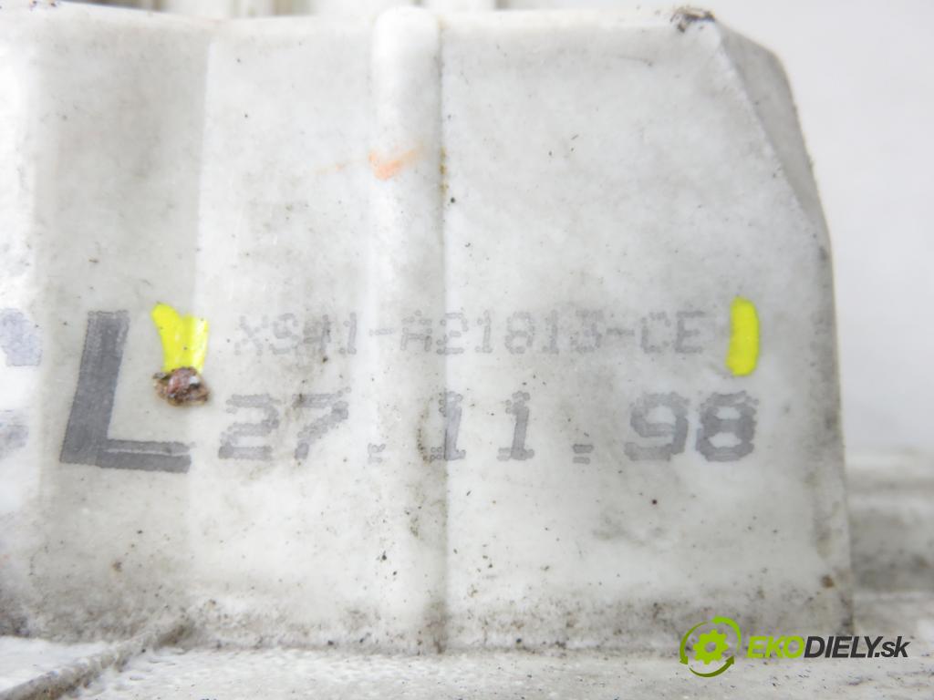 FORD FOCUS (DAW, DBW) HB 1999 66,00 1.8 TDDi 90 - C9DA 1753,00 zámok XS41A21813CE