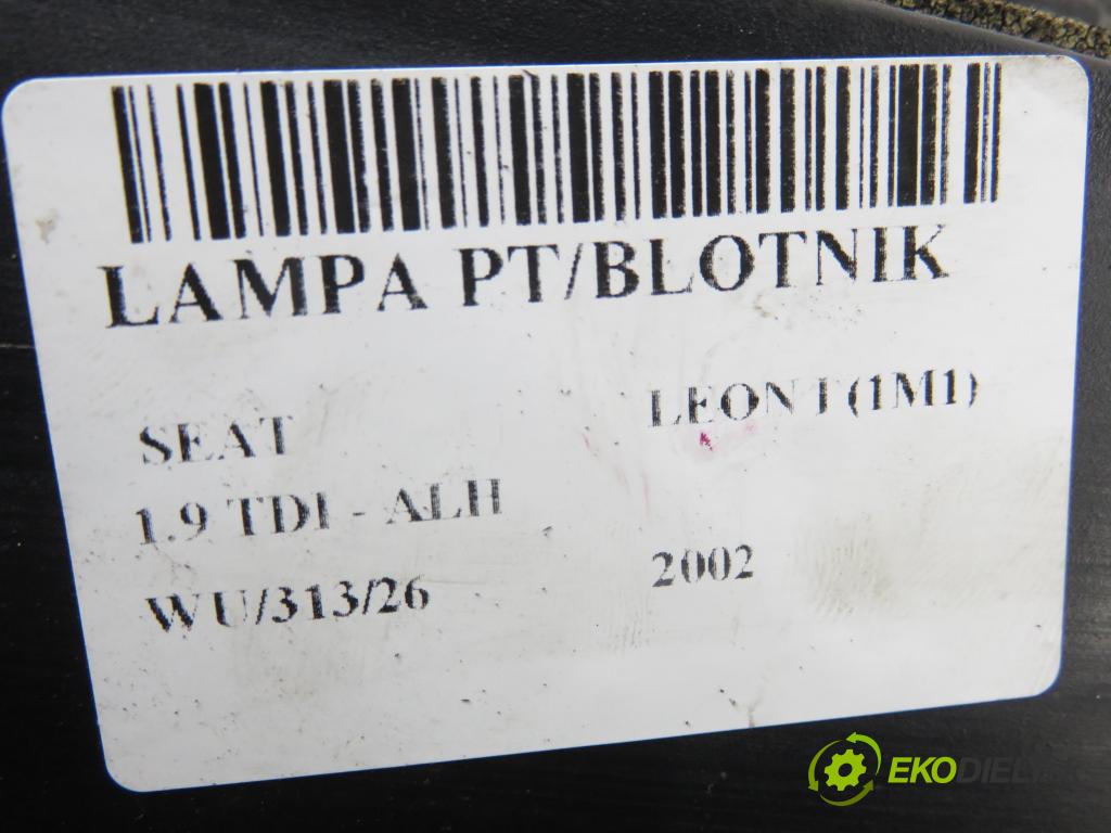 SEAT LEON (1M1) HB 2002 66,00 1.9 TDI 90 - ALH 1896,00 světlo pravé zadní 1M6945096A ; 1M6945112