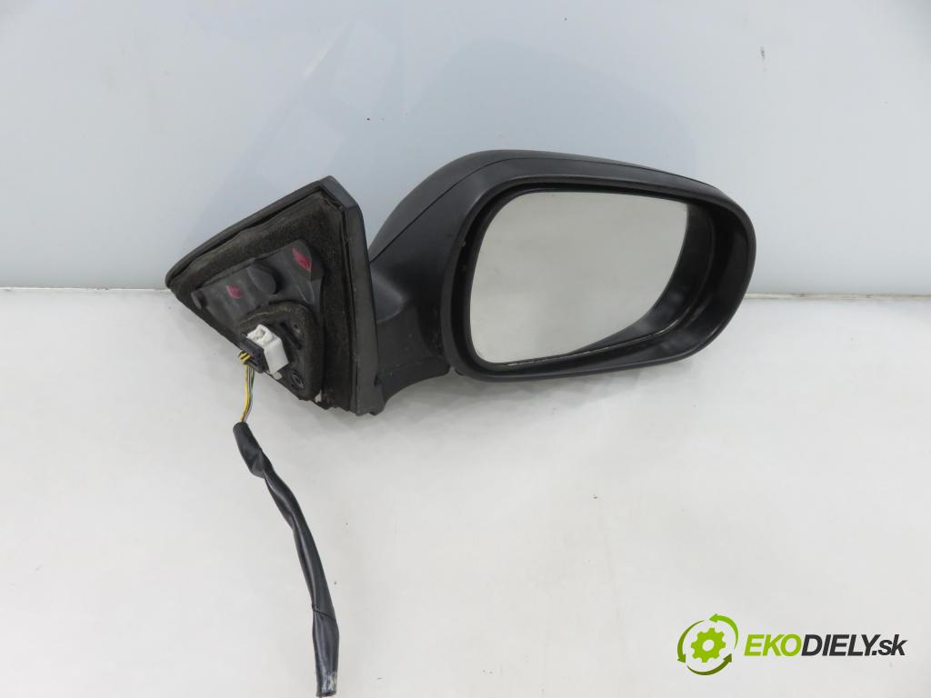 HONDA CIVIC VI Hatchback (EJ, EK) HB 1999 55,00 1.4 i (EJ9) - D14Z1 1396,00 zpětné zrcátko 