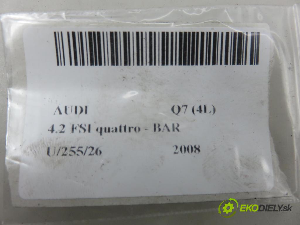 AUDI Q7 (4L) SUV 2008 257,00 4.2 FSI 350 quattro - BAR 4163,00 Rúra vody 7L6121070AL