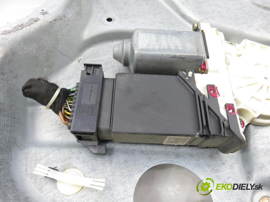 SEAT LEON (1M1) HB 2002 66,00 1.9 TDI 90 - ALH 1896,00 mechanismus oken 1M0837755